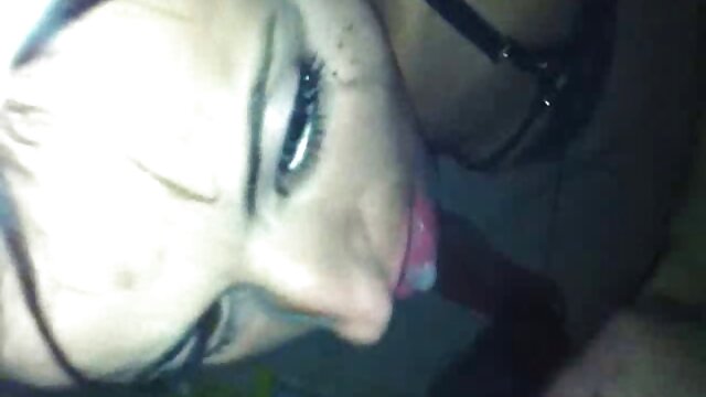 Kirsten xxxnx hoc sinh và hallow